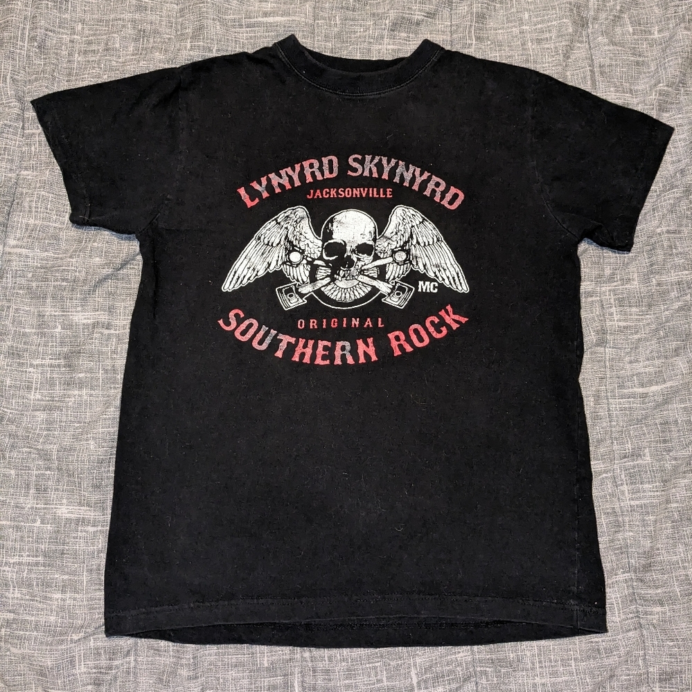 Lynyrd Skynyrd short sleeve band tee